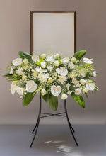 Load image into Gallery viewer, Never Forgotten Flower Photo Stand 1