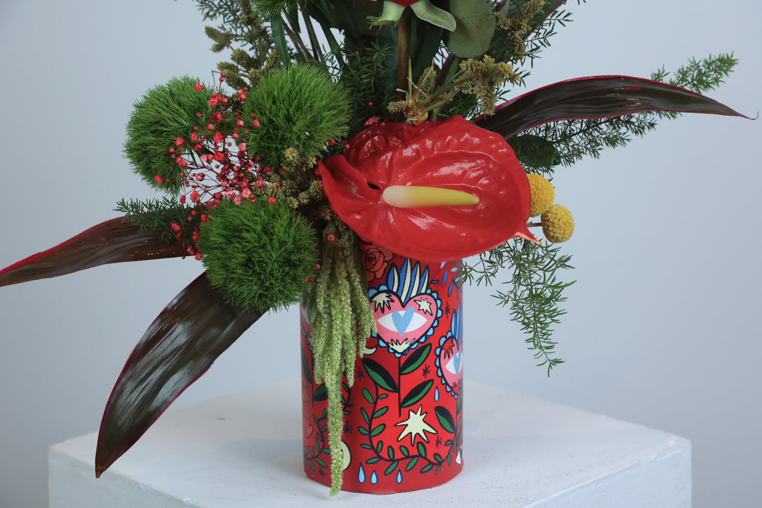 All Eyes on Love Flower Vase
