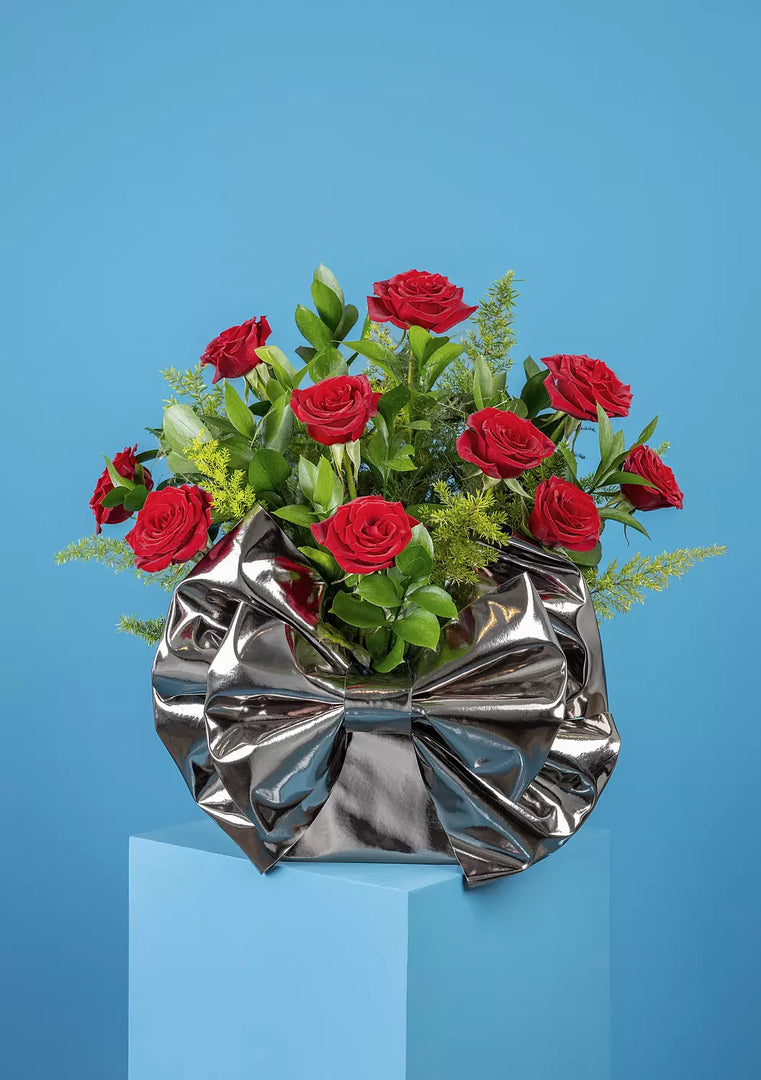 Chrome Bow Flower Box