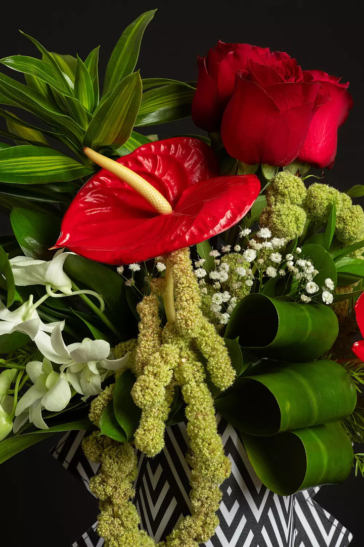 Spiky Love Flower Vase