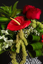 Spiky Love Flower Vase