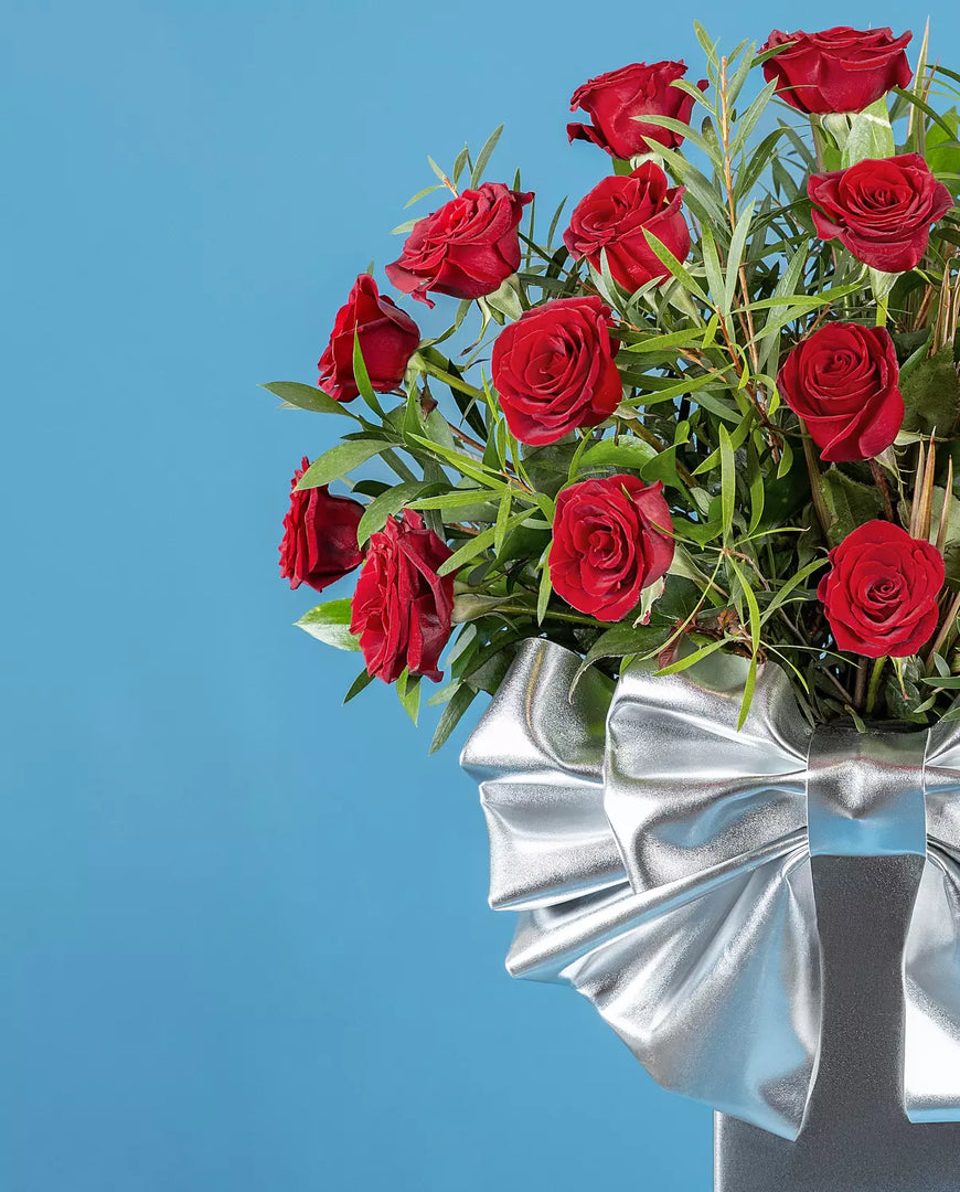 Silver Bow Flower Box